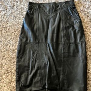Ladies genuine leather pencil skirt with slit in back